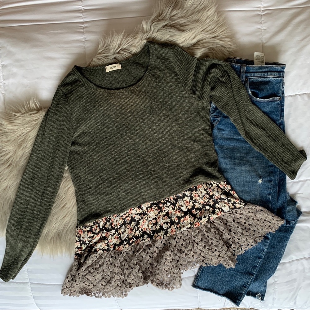 Oddy Multi-Fabric Hem Sweater